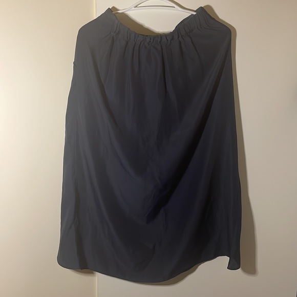 GENTLEFAWN High-Low Faux-Wrap Skirt size Medium - Picture 5 of 6